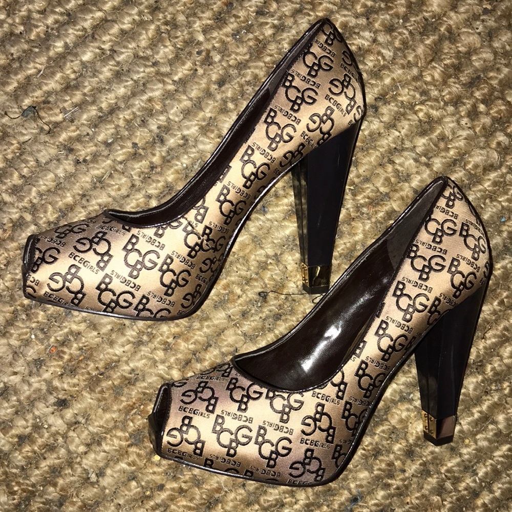 BCBG Girls Tan Print Pump Heels